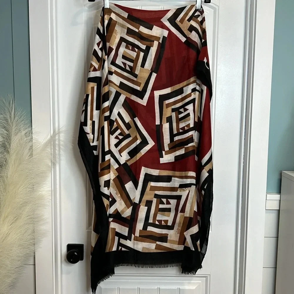Chico’s Abstract Print Oblong Scarf.‎ 35”x74”